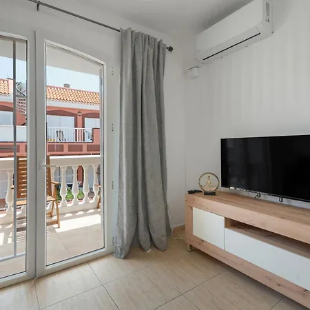 Parque Carolina 208 *